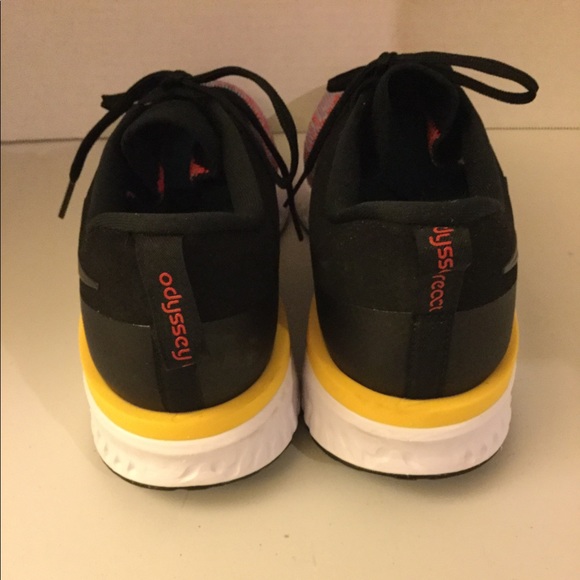 Nike Odyssey React2 Flyknit New without box - Picture 2 of 5